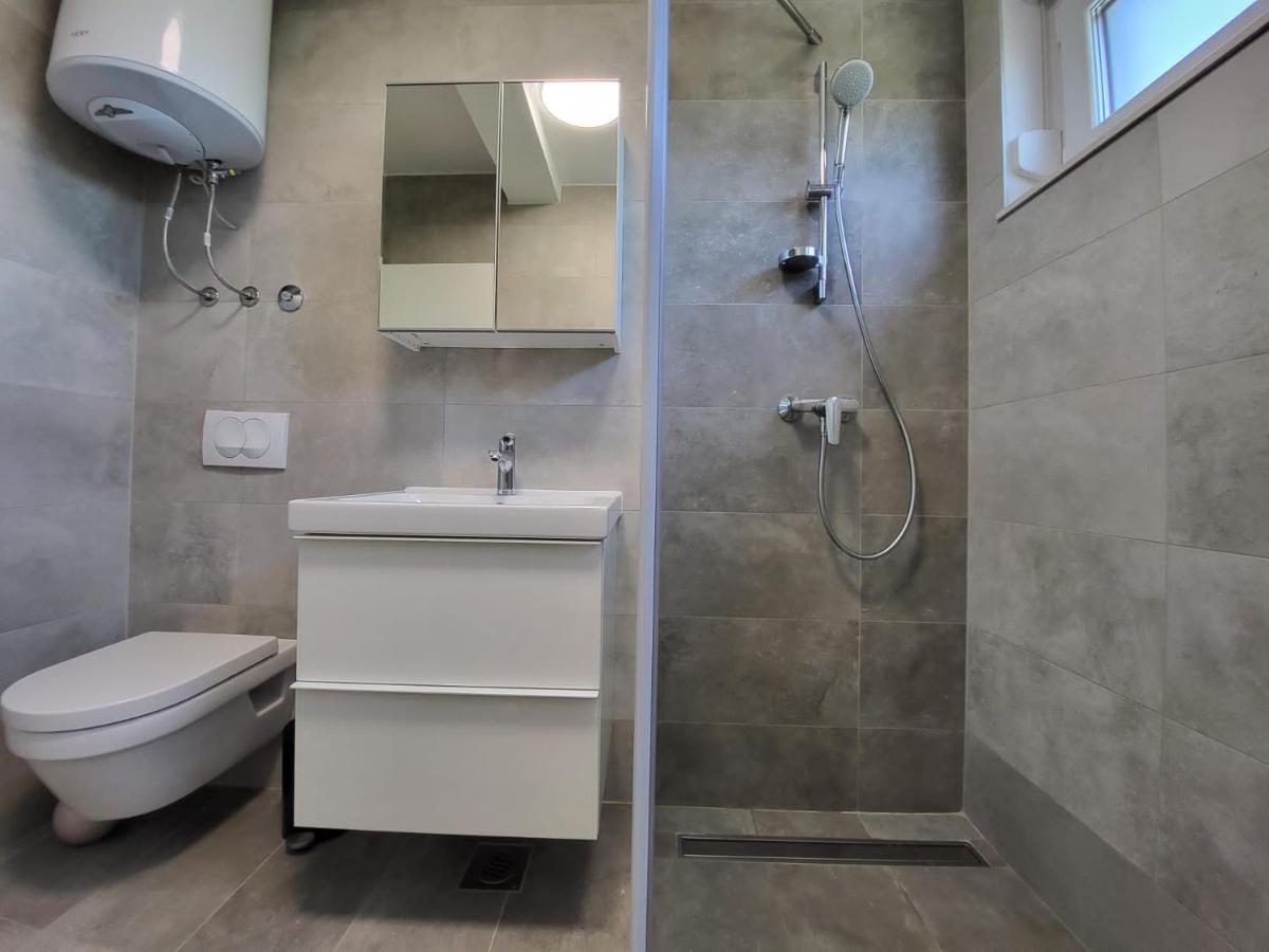 Vila Maslina-apartman br.4 Zadar Exterior foto